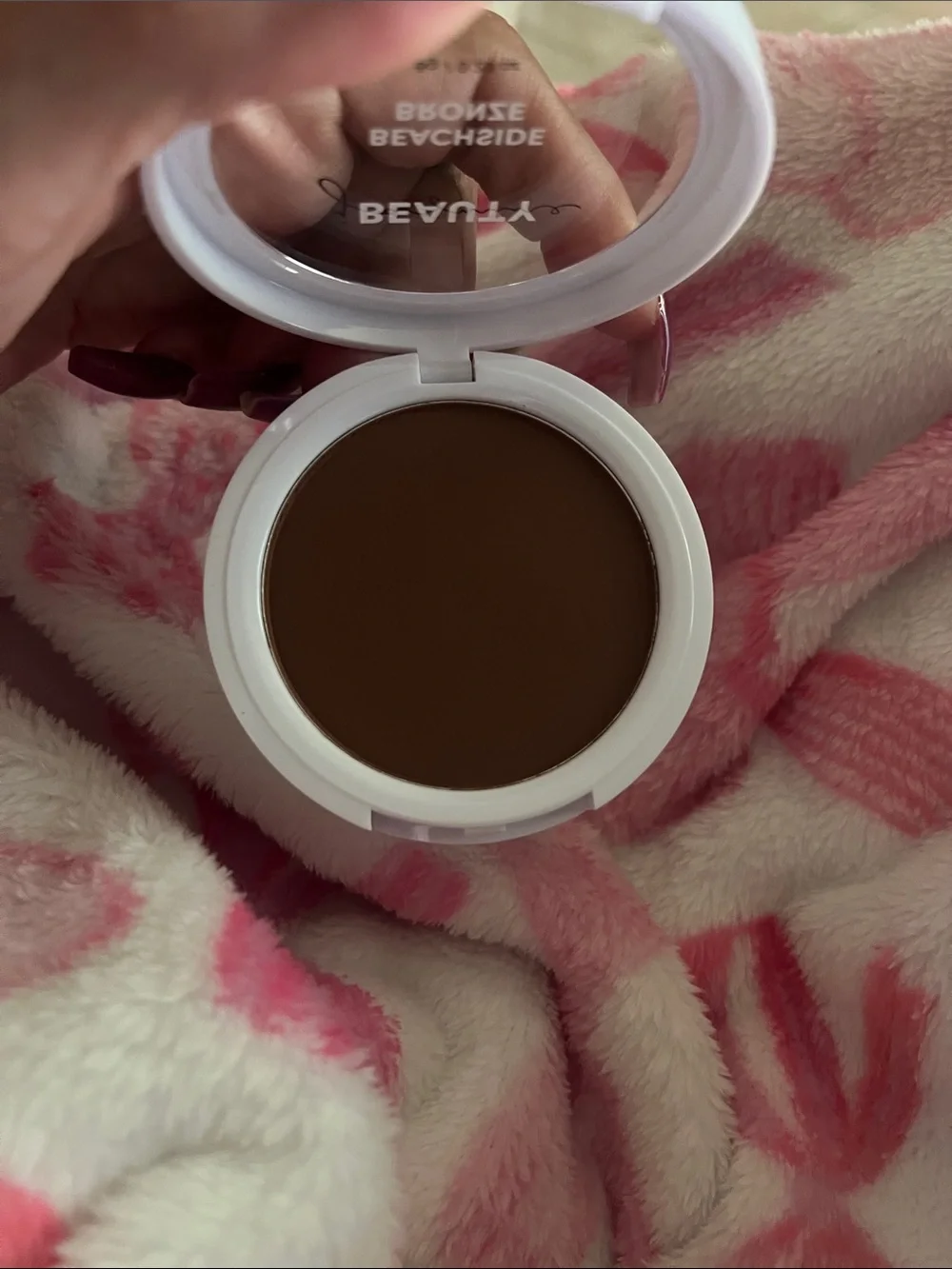 Jazmine beauty beachside bronze